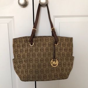 Michael Kors Tote